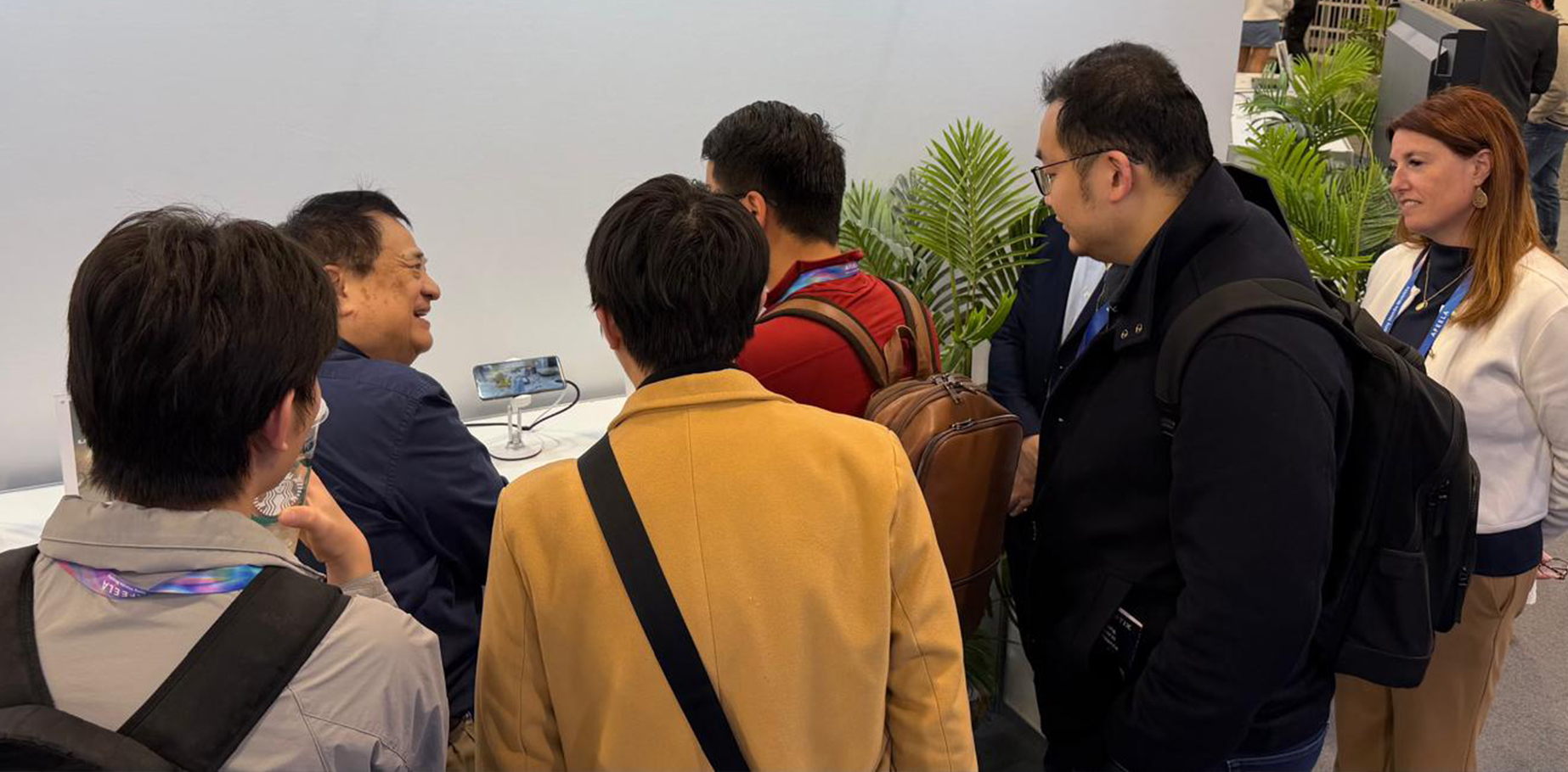 Untitled-1_0004_Layer Comp 5